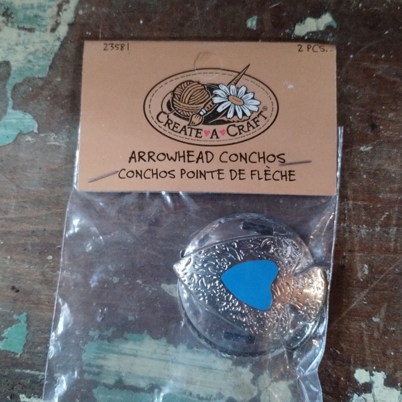 Arrowhead conchos - Picture 3 of 4